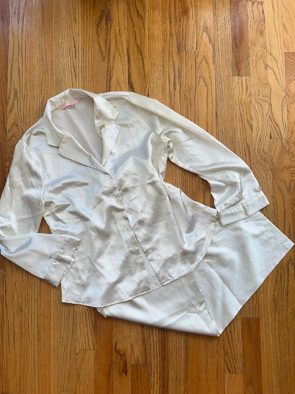 Victoria's Secret ‘99 Vintage Cream Satin PJ’s